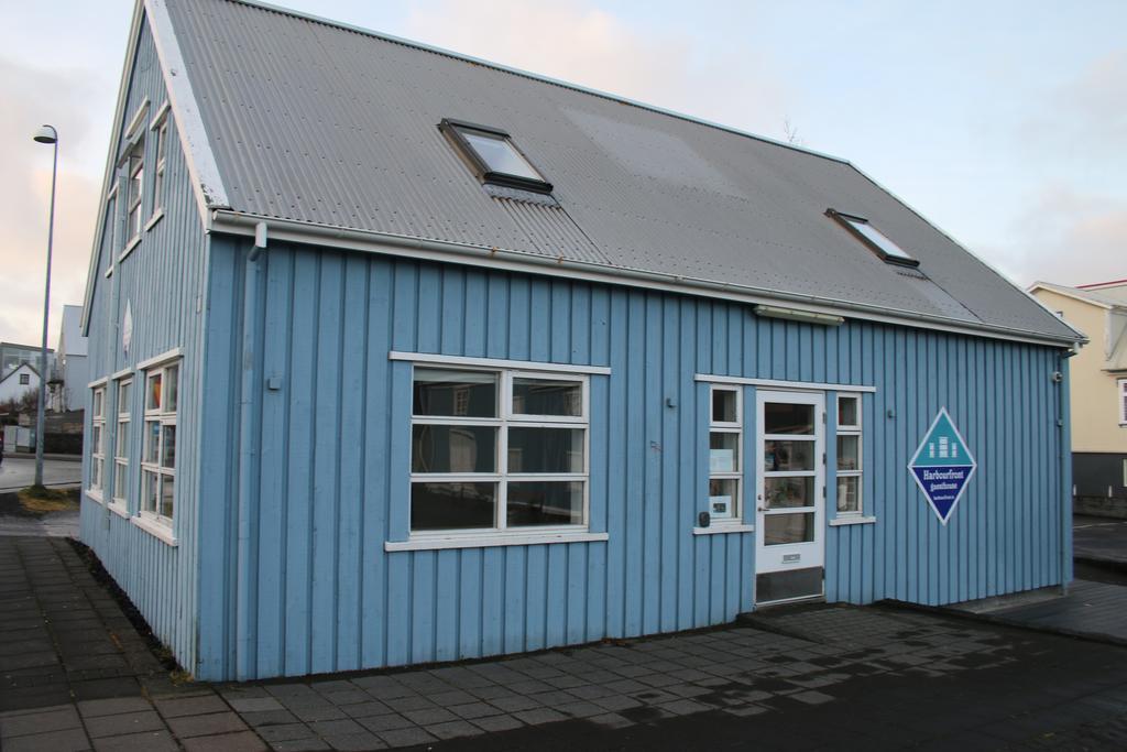 Harbourfront Guesthouse Hafnarfjörður Rum bild